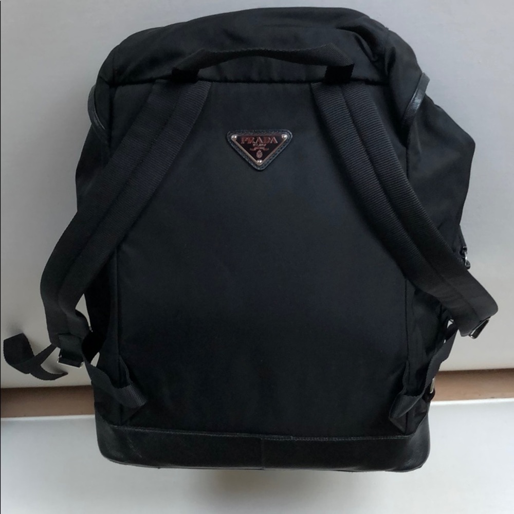 Prada V164 Unisex Nero Nylon / Leather Backpack - Picture 10 of 15